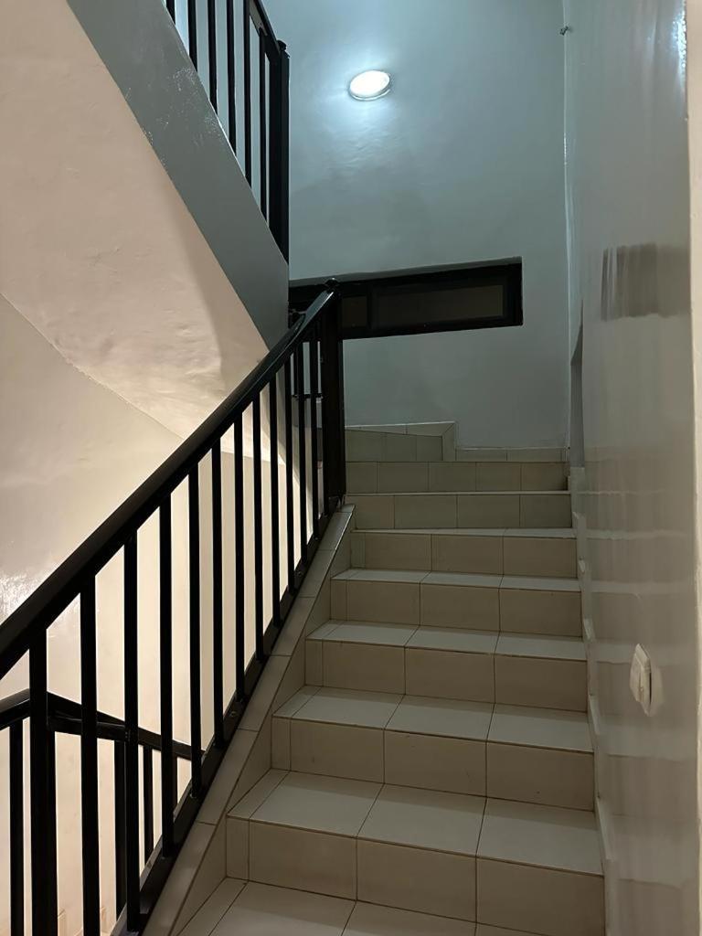 Appartement Spacieux Chez Keur Matou - F2 דקר מראה חיצוני תמונה